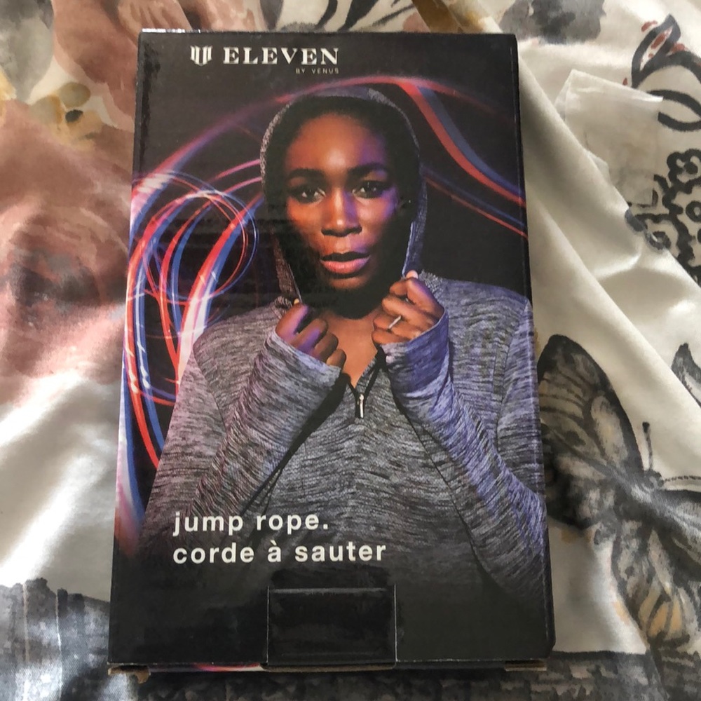 Eleven by Venus jump rope